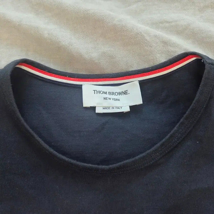 [BUNJANG] Thom Browne Navy Three-Stripe Pocket T-Shirt / 톰브라운 네이비 삼선 반팔 티셔츠