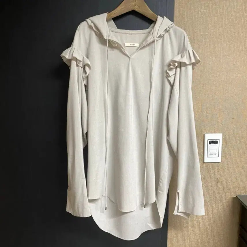 [BUNJANG] System Loose Fit Blouse Hoodie / 한섬 시스템 블라우스  후드 티