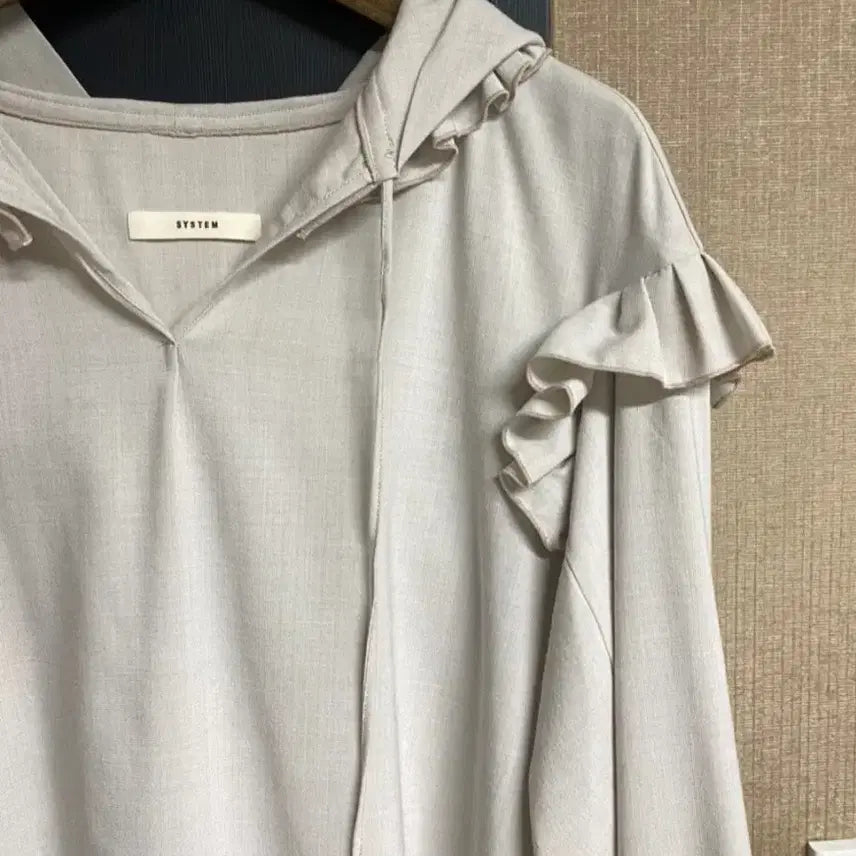 [BUNJANG] System Loose Fit Blouse Hoodie / 한섬 시스템 블라우스  후드 티