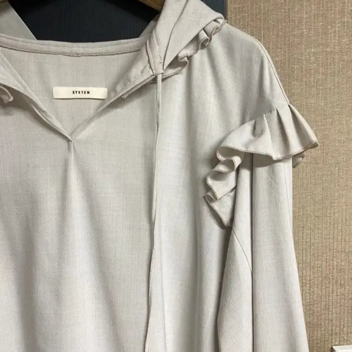 [BUNJANG] System Loose Fit Blouse Hoodie / 한섬 시스템 블라우스  후드 티