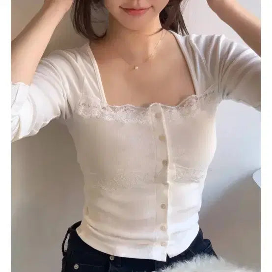 [BUNJANG] Jennie-O Bell Lace Cardigan / 제니오 벨 레이스 가디건