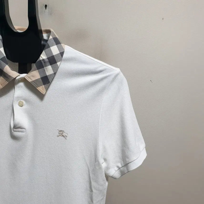 [BUNJANG] Burberry Half Sleeve T-Shirt Size 95 / 버버리 반팔티셔츠/95