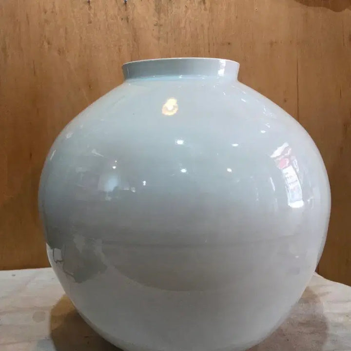 [BUNJANG] Joseon Dynasty White Porcelain Moon Jar / 달항아리