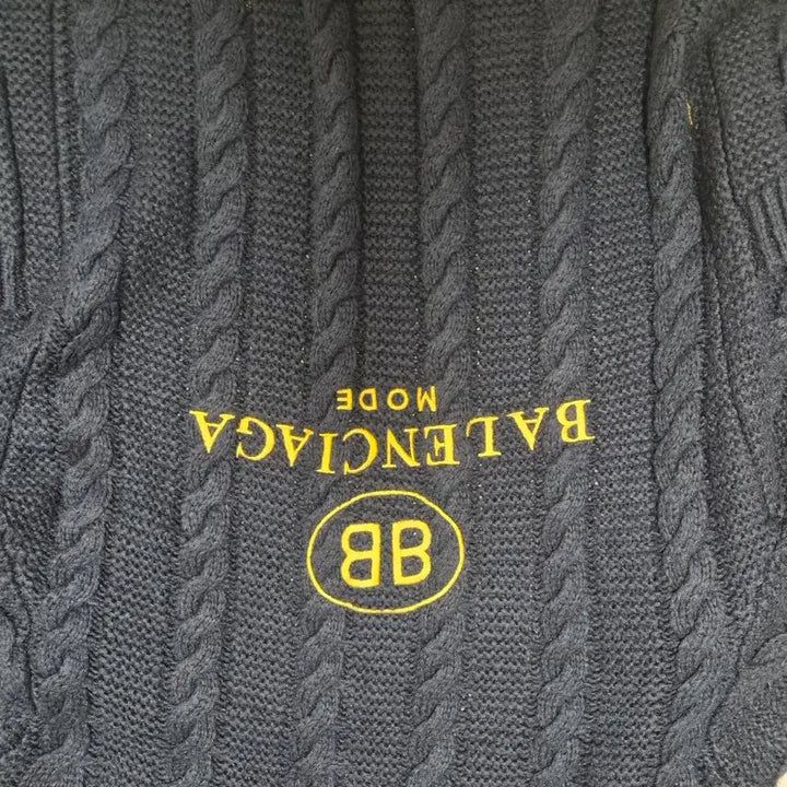 [BUNJANG] Balenciaga BB Mode Cable Knit Cardigan Navy Blue Wool Oversized Fit / 발렌시아가 BB 모드케이블 니트 가디건