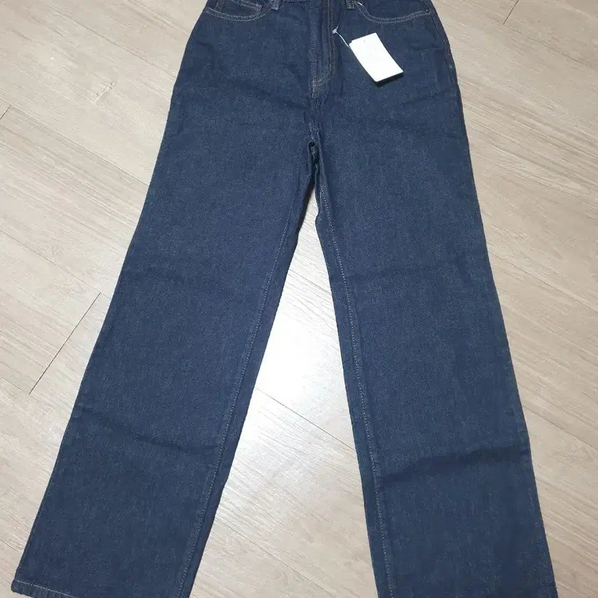[BUNJANG] 8seconds Semi Wide Fit Indigo Jeans / 에잇세컨즈 청바지