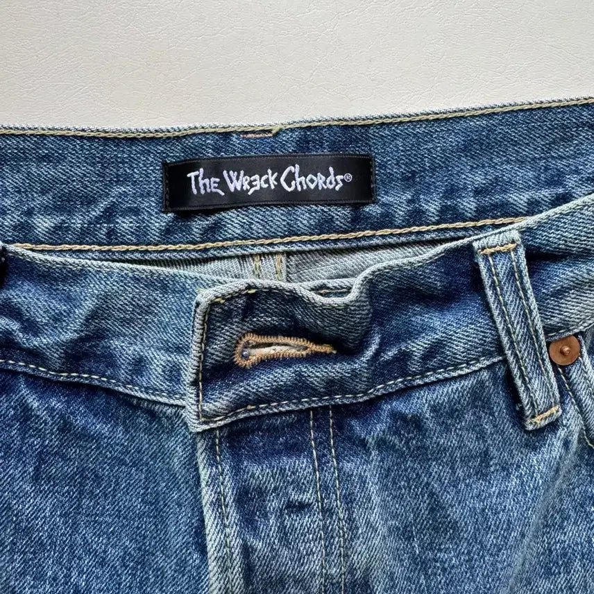 [BUNJANG] The Rawkoze 901 Denim Pants Size 3 / [3] 더뤡코즈 901 팬츠 데님