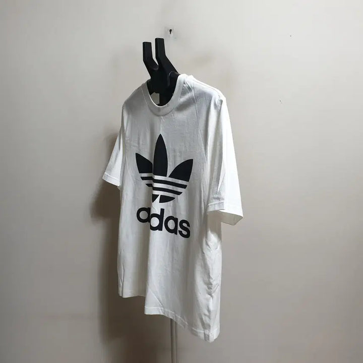 [BUNJANG] Adidas T-Shirt / 아디다스반팔티셔츠/100-105