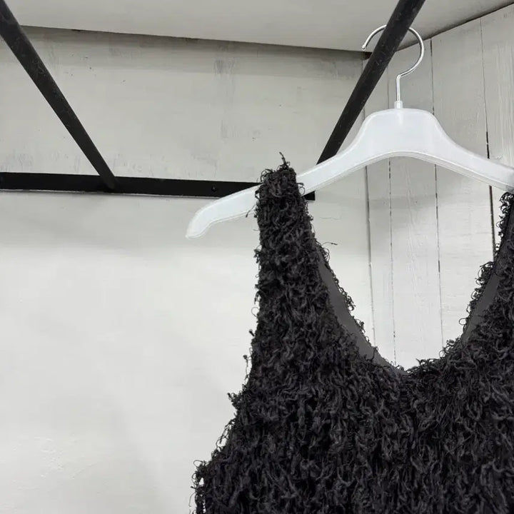 [BUNJANG] Sleeveless Top / 슬리브리스