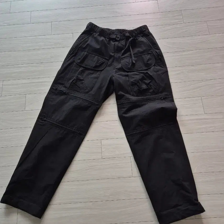 [BUNJANG] Henry Cotton Spectator Multi Zipper Pocket Fishing Pants / 헨리코튼 스펙테이터 멀티지퍼포켓 피싱바지