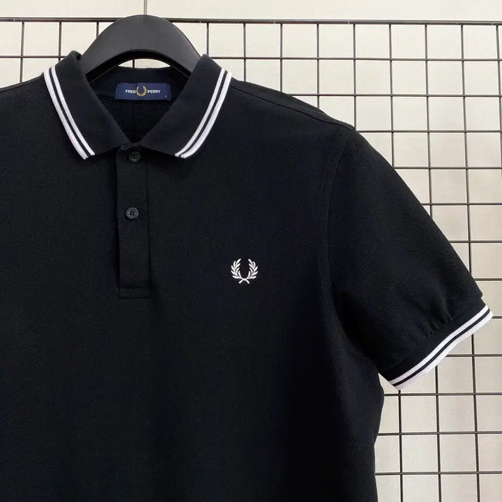 [BUNJANG] Fred Perry Twin Tipped Polo Shirt Black / <L> 프레드페리 트윈팁 PK 카라티 블랙 매장판