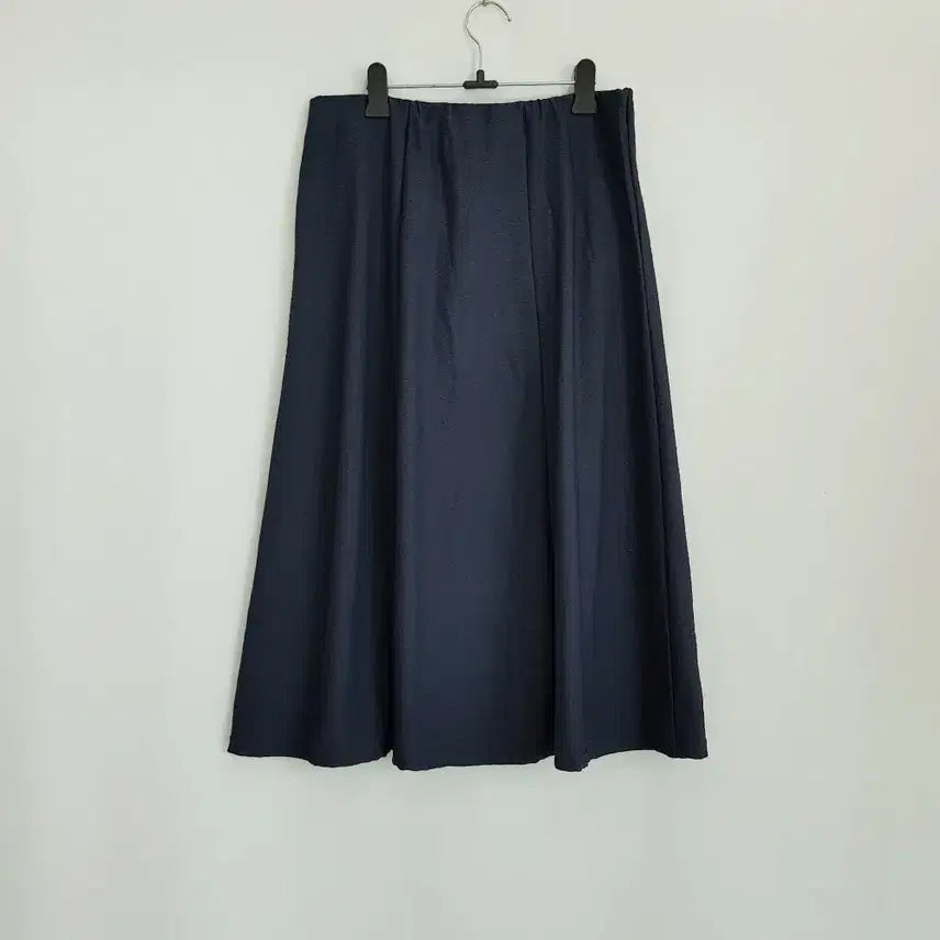 [BUNJANG] Vintage Embroidered Spandex Flare Long Skirt XL / 빈티지 밴딩 자수 스판 플레어 롱 스커트 여XL Q593