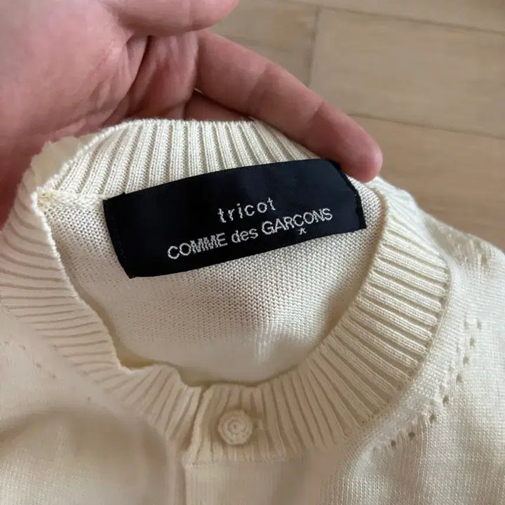 [BUNJANG] Comme des Garçons Floral Crochet Cardigan Ivory F / 꼼데가르송 꽃 크로셰 가디건 아이보리 F