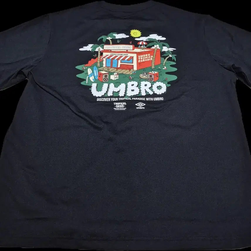 [BUNJANG] Umbro Tropical Oasis Paradise Fresh Short-Sleeve T-Shirt (Black, XL) / [새상품] 엄브로 트로피컬 오아시스 프레쉬 반팔 (블랙, 110)