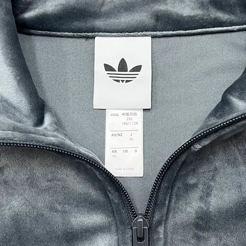 [BUNJANG] Adidas Velvet Track Top (Fits 105-110) / [105-110] 아디다스 벨벳트랙탑