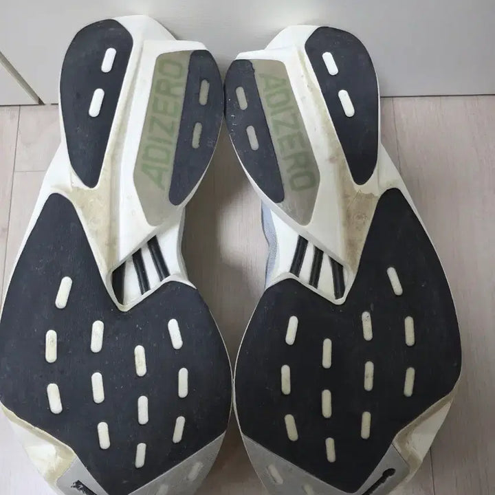 [BUNJANG] Adidas Pro 3 260 Running Shoes / 아디다스 프로3 260