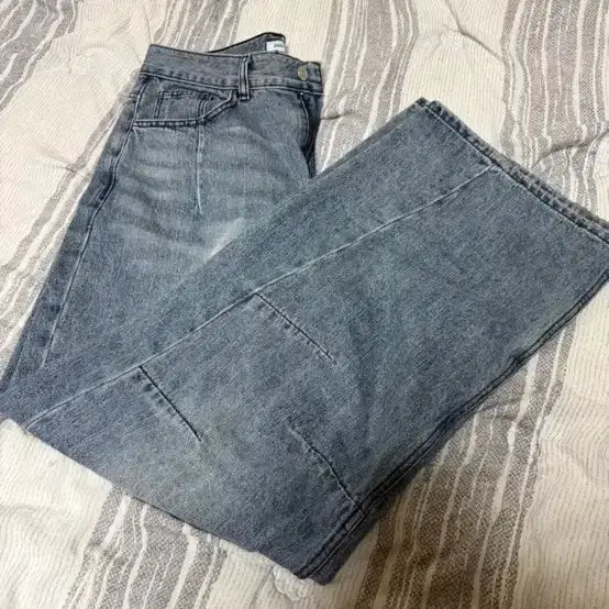 [BUNJANG] 999Humanity AV Pleats Denim Pants Neptune Blue / (1/S) 999휴머니티 AV 플리츠 데님 팬츠 넵 블루