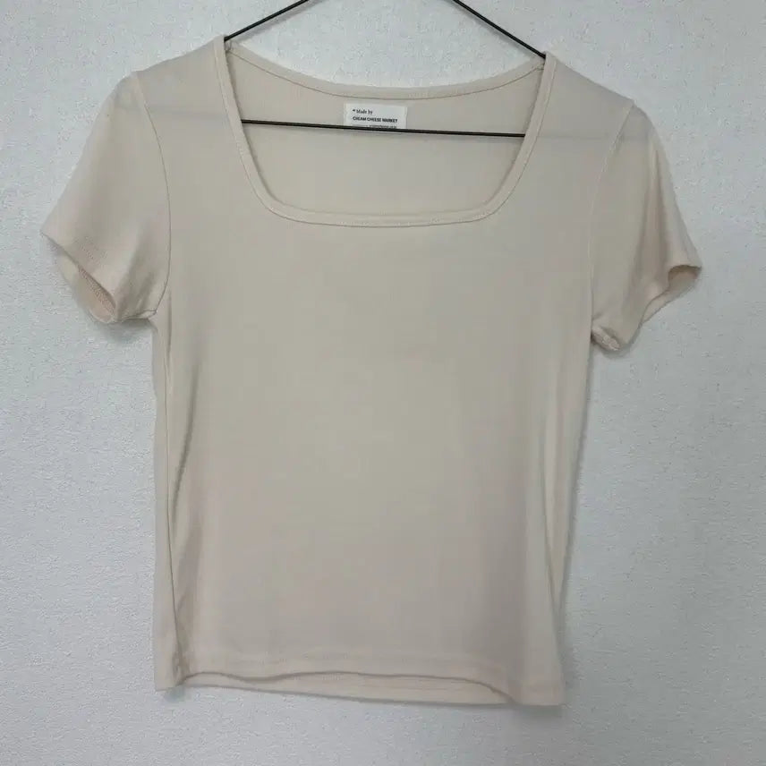 [BUNJANG] Cream Cheese Market Square Neck T-Shirt / 크림치즈마켓 스퀘어넥 반팔티 베이지/네이비
