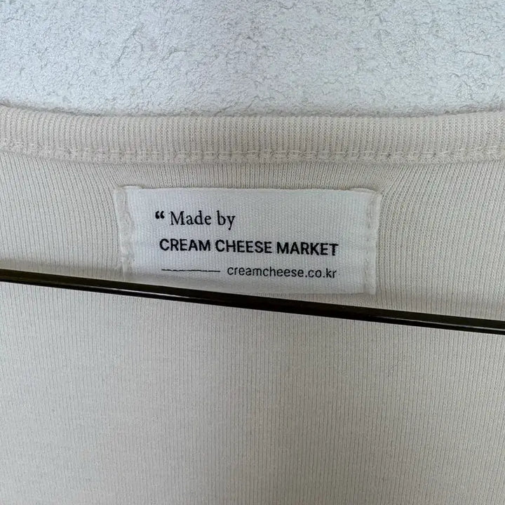 [BUNJANG] Cream Cheese Market Square Neck T-Shirt / 크림치즈마켓 스퀘어넥 반팔티 베이지/네이비