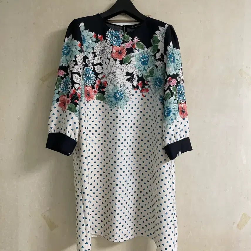 [BUNJANG] Zara Floral/Dot Pattern Dress S / 자라 플라워/도트 패턴 원피스 s