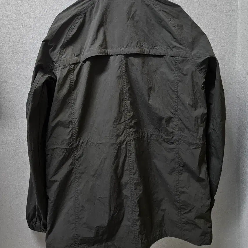 [BUNJANG] Columbia Omni-Shield Windbreaker Jacket / 콜럼비아 옴니쉴드 자켓 105