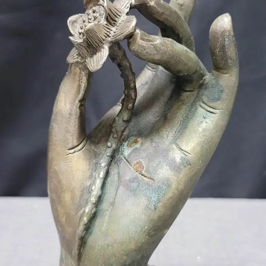 [BUNJANG] White Copper Buddha Hand Statue with Flower / 백동 불수 불상