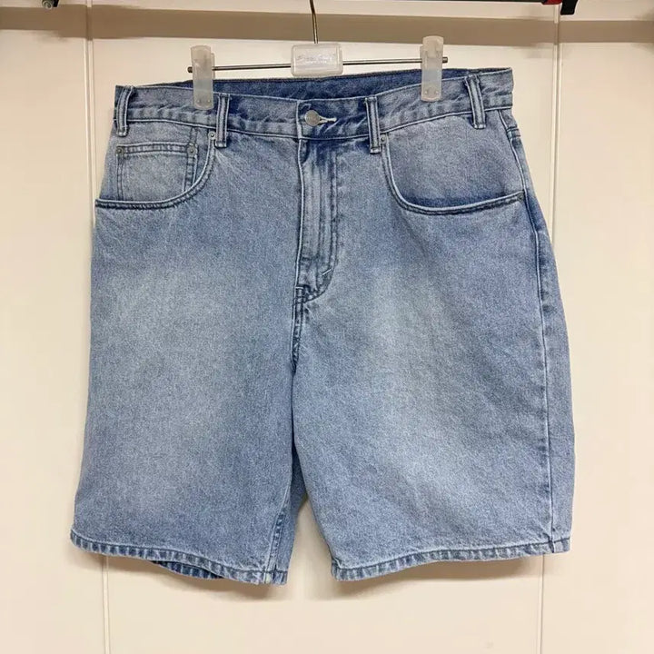 [BUNJANG] thisisneverthat Washed Denim Shorts / 디스이즈네버댓 워싱 데님 반바지