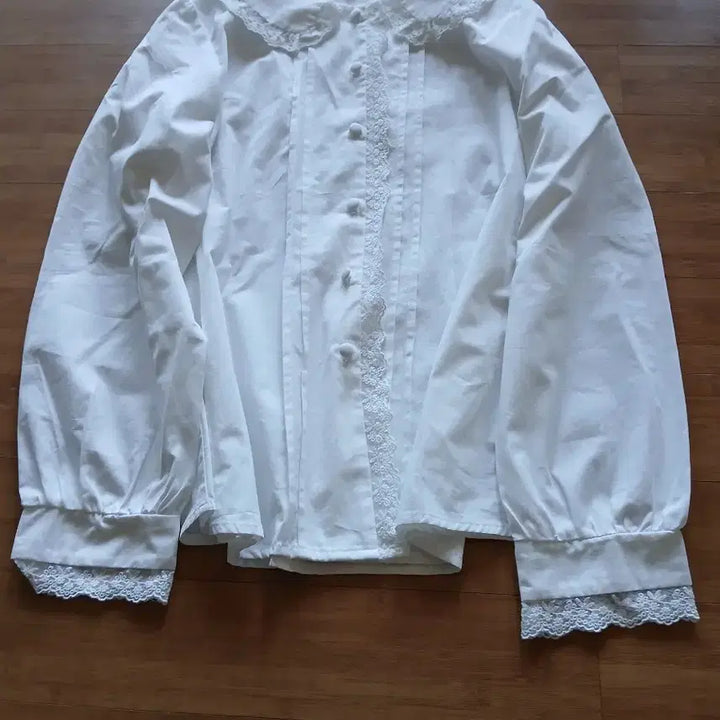 [BUNJANG] Lace Collar White Blouse / 레이스 카라 화이트 블라우스