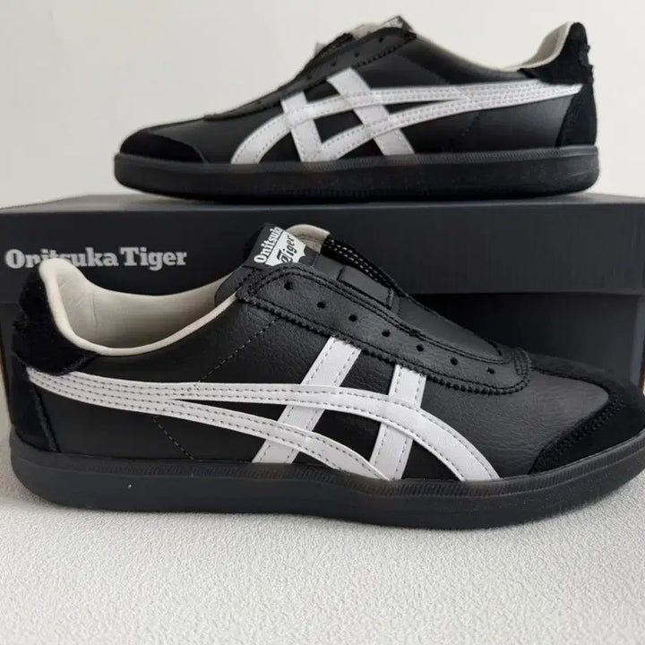 [BUNJANG] Onitsuka Tiger 1183C290-001 Running Shoes / [정품] 오니츠카타이거 1183C290-001 런닝화