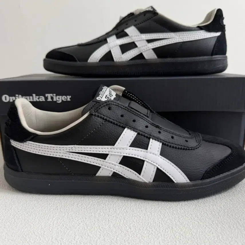 [BUNJANG] Onitsuka Tiger 1183C290-001 Running Shoes / [정품] 오니츠카타이거 1183C290-001 런닝화