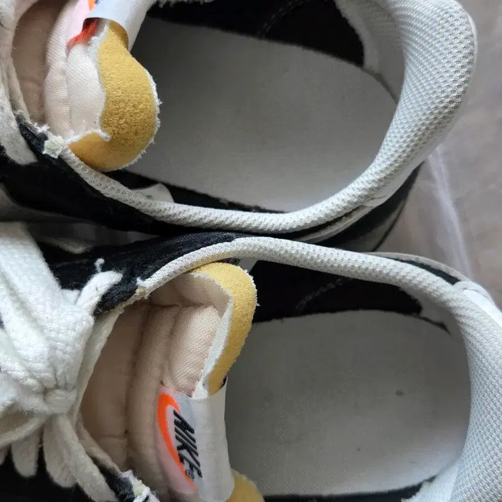 [BUNJANG] Nike Waffle Trainer Black Shoes / 나이키 와플트레이너 블랙 270