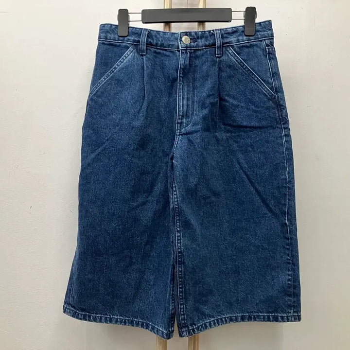 [BUNJANG] Zara Tailored Shorts Size 34 (28-29) / 자라(ZARA) 반바지 EUR-34(28~29)