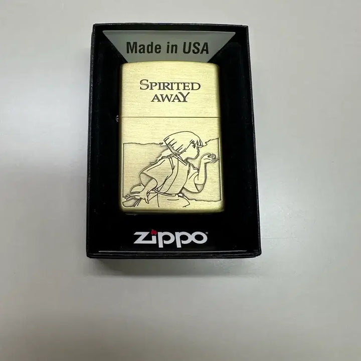 [BUNJANG] Ghibli Studio Zippo Lighter Collaboration Spirited Away Ver / (이가격 방치)(미사용)지브리스튜디오 지포라이터 콜라보 센과 치히로
