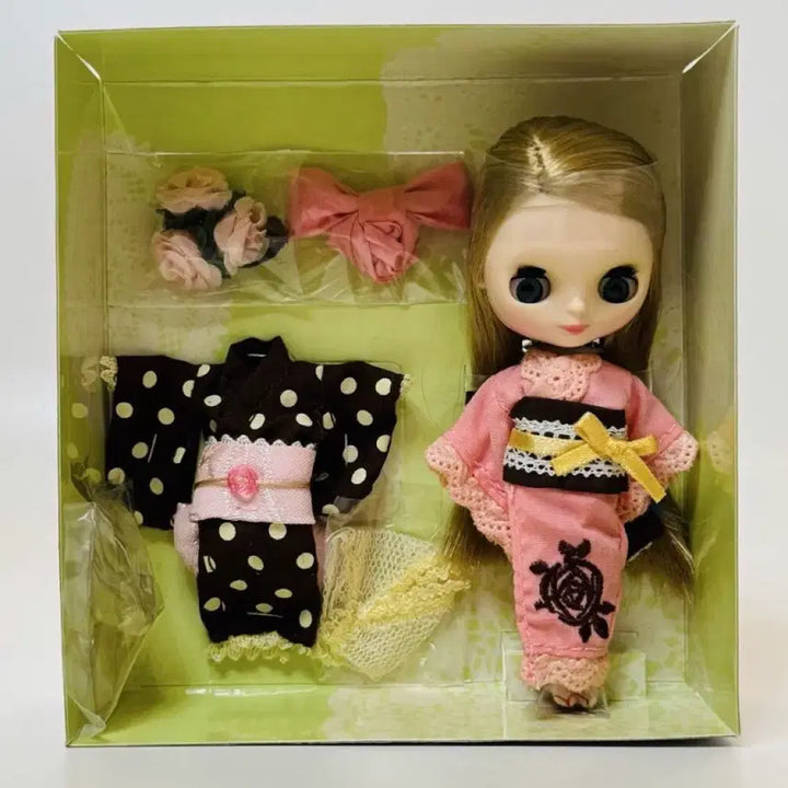 [BUNJANG] Blythe Strawberry Millefeuille Doll / 푸치 브라이스  스트로베리 밀푀유