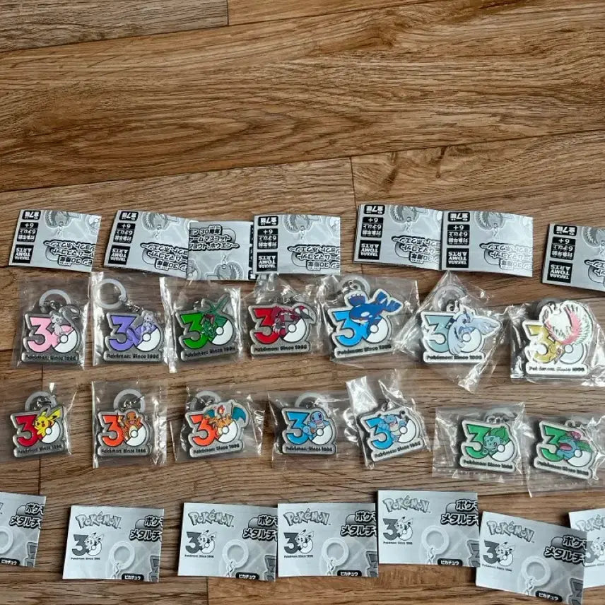 [BUNJANG] Pokemon 30th Anniversary Metal Charm Full Set Bundle / (희귀)포켓몬30주년 메탈참 전종 풀셋 일괄판매 리자몽 거북왕 레쿠쟈등
