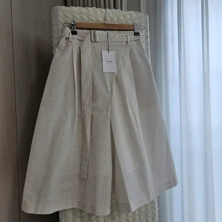 [BUNJANG] Bermuda Pants / 새상품) WE ARE 위아 버뮤다팬츠
