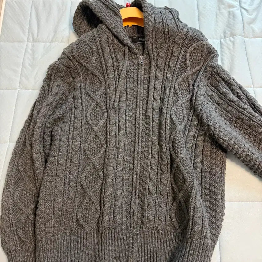 [BUNJANG] Trillion Zip-Up Hoodie / 트릴리온 집업