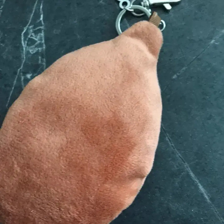 [BUNJANG] Mongmo Lip Balm Holder Doll Keychain / 몽모 립밤 인형 키링