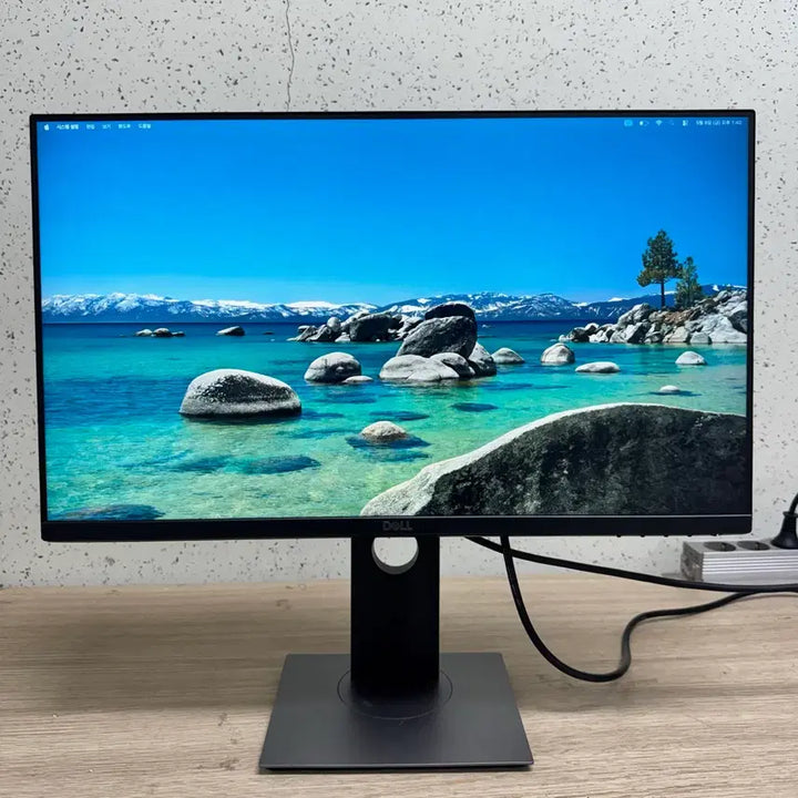 [BUNJANG] DELL P2419H 24-inch FHD IPS Monitor with Pivot Stand / DELL P2419H 24인치 모니터 개발자용피벗모니터