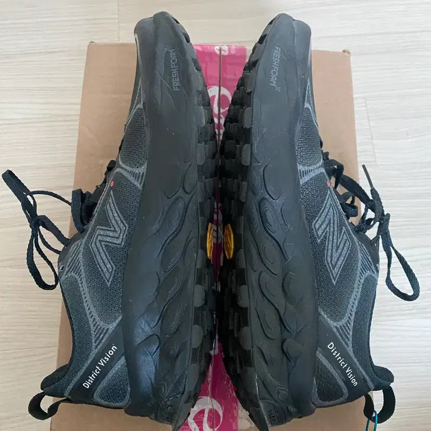 [BUNJANG] New Balance District Vision Hierro v8 Shoes / 뉴발란스 디스트릭트비전 이에로 v8 district vision