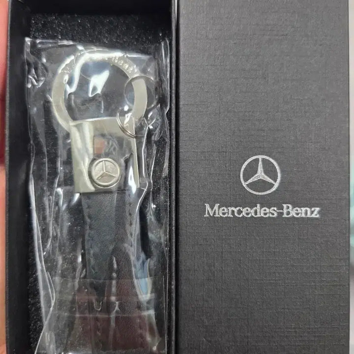 [BUNJANG] Mercedes-Benz Leather Keyring / 벤츠 가죽 키링