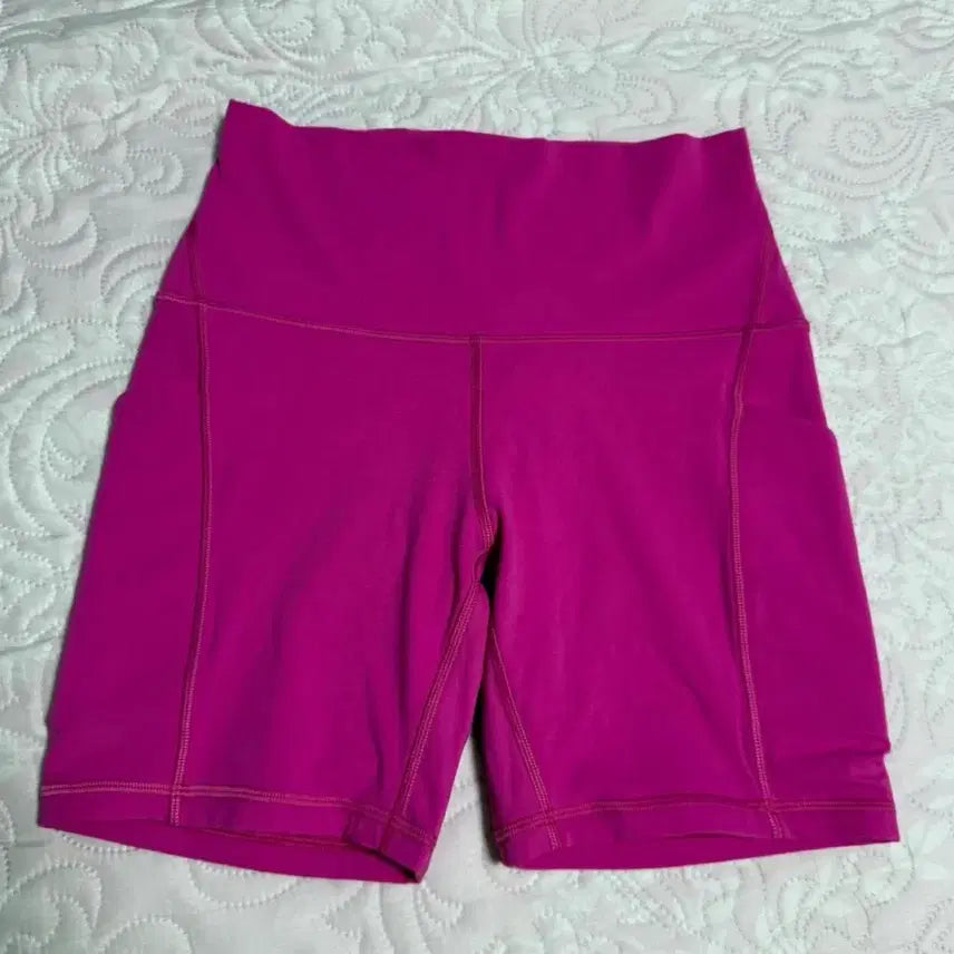 [BUNJANG] Lululemon Hot Pink Bike Shorts Size 6 / 룰루레몬 핫핑크 바이크 쇼츠 6사이즈