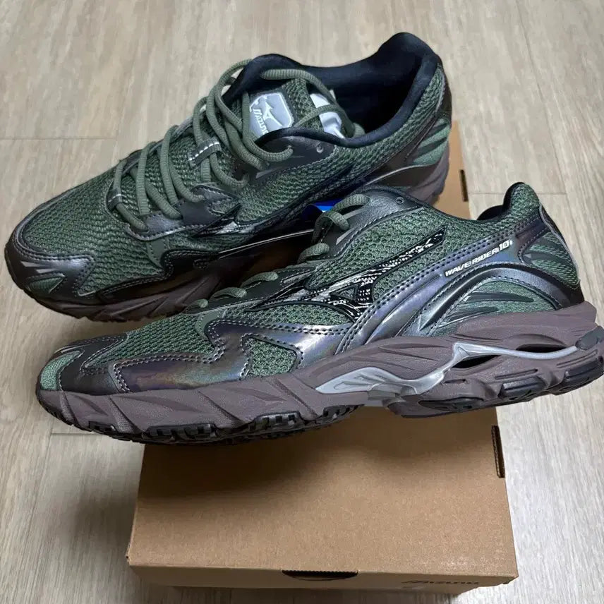 [BUNJANG] Mizuno Wave Rider 10 Agave Green 270 / 미즈노 웨이브 라이더 10 아가베 그린 270