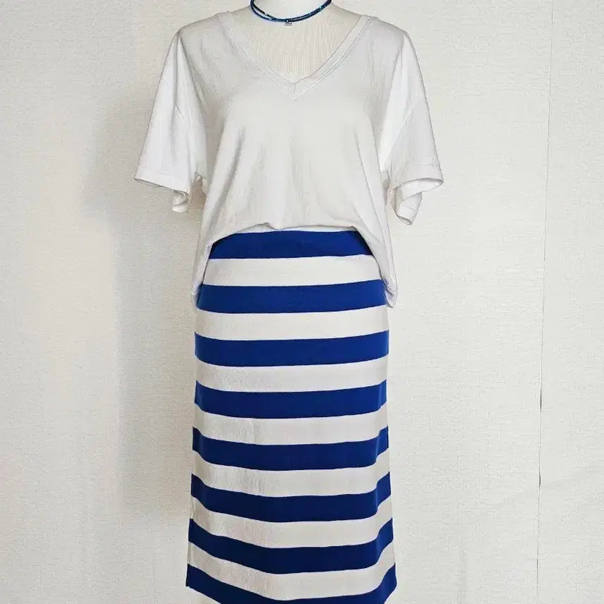 [BUNJANG] LAUREN Blue Stripe Midi Skirt / LAUREN 블루 스트라이프 스커트