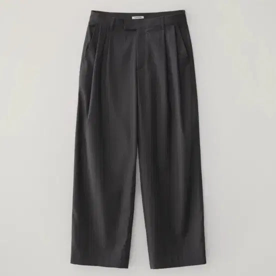 [BUNJANG] Blankroom Mate Two-Tuck Slacks Charcoal Size 0 / 블랭크룸 메이트 투턱 슬렉스 0사이즈 차콜(원가 168,000원)