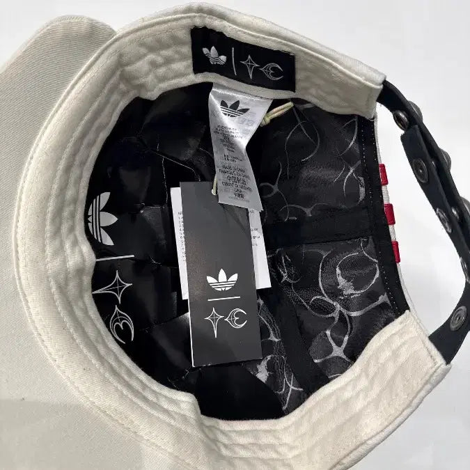 [BUNJANG] Adidas x Thug Club Sword Cap White Red / [Free] 아디다스X떠그 클럽 스워드 캡 흰빨