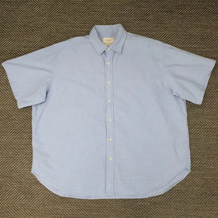 [BUNJANG] Lafer Store Oversized Short-Sleeve Shirt Blue L (Fits 105-110) / 라퍼지스토어 오버핏 셔츠 남방 남자105~110