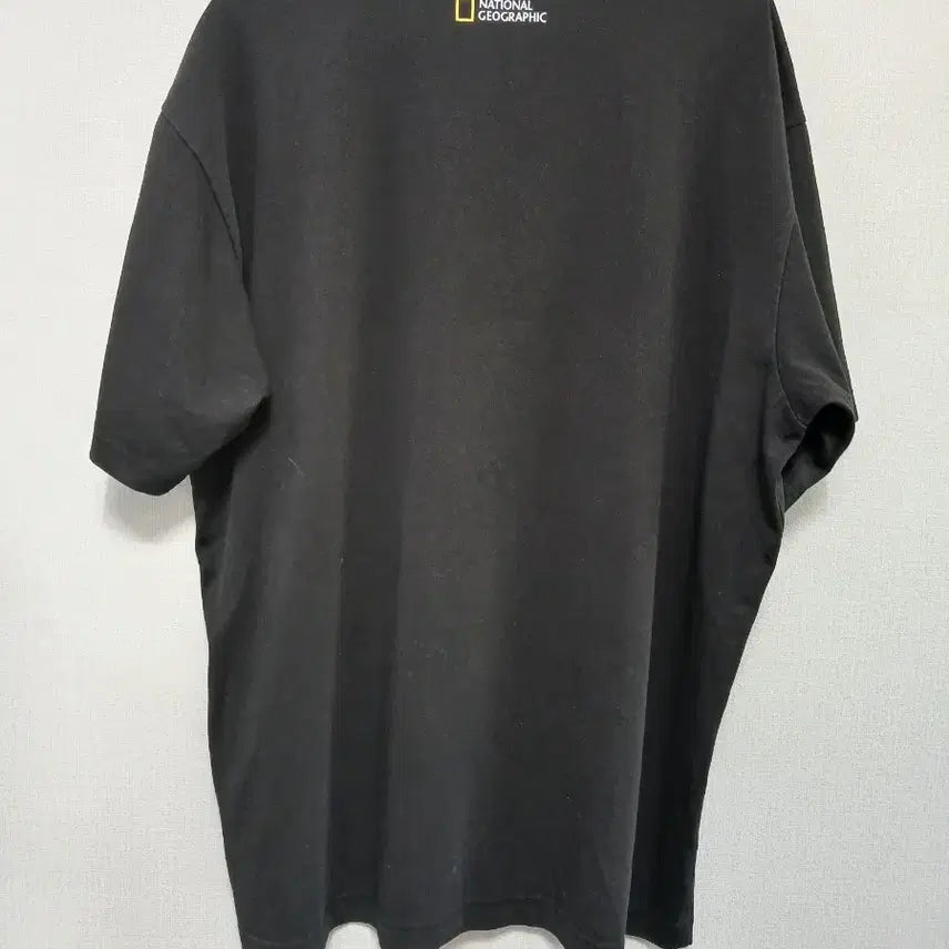 [BUNJANG] National Geographic Whale Embroidery Short Sleeve T-Shirt Black / 내셔널지오그래픽 고래 자수 반팔 티셔츠