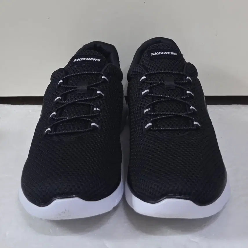 [BUNJANG] Skechers Summit Low Slip-On Black/White / [245] 스케쳐스 써밋 로우 슬립온 블랙화이트ㅡ단종매물,최저가