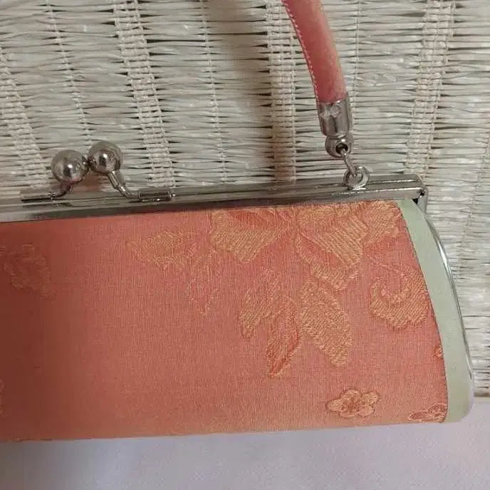 [BUNJANG] Floral Jacquard Clutch Bag for Hanbok / 한복 가방 꽃무늬 자가드 클러치 백