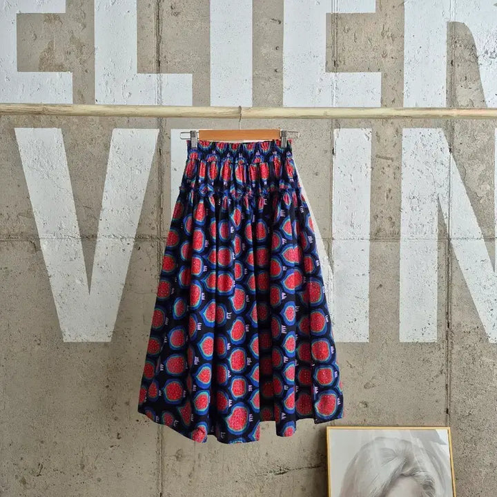 [BUNJANG] Watermelon Pattern Flare Long Skirt / 수박 패턴 플레어 스커트